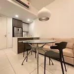The Robertson-Bukit Bintang By Pillowtalks